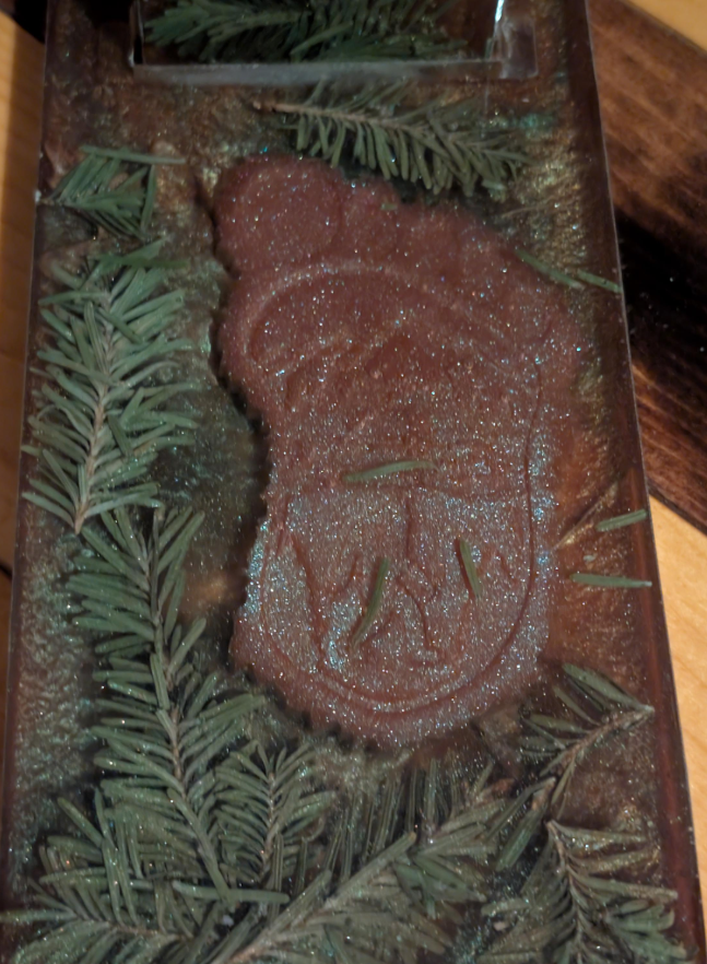 Hand crafted resin Bigfoot wine/whiskey bottle holder