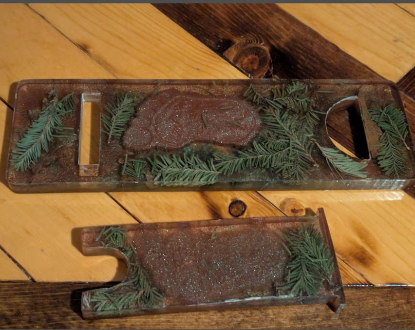 Hand crafted resin Bigfoot wine/whiskey bottle holder